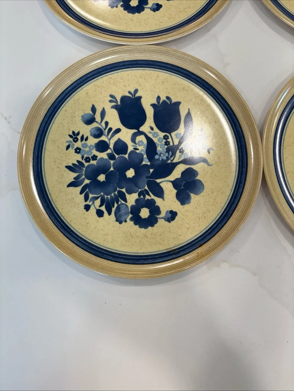 Vintage Melamine Lexington Blue Floral Ceramic 10” plates Set of 4